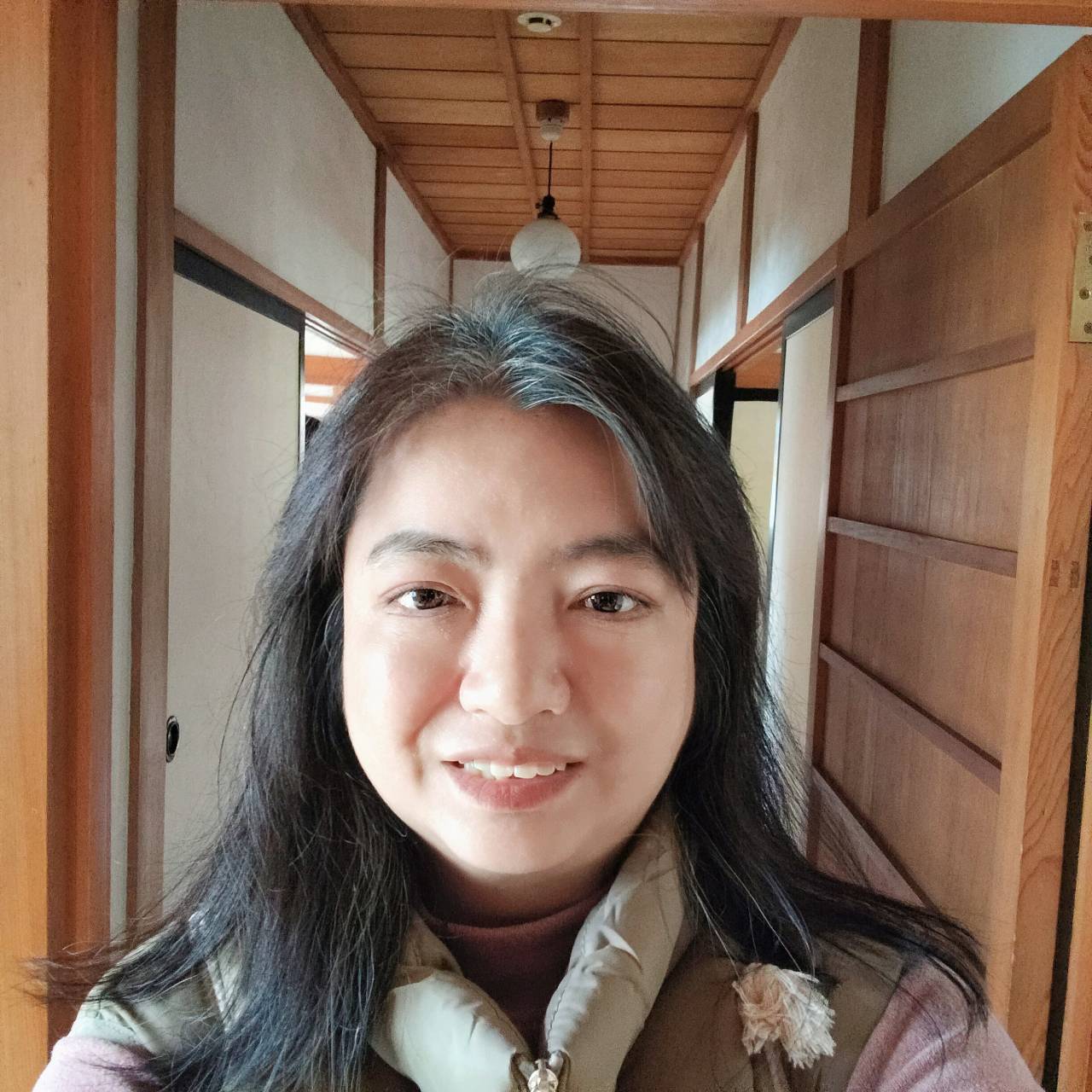 採編組出版中心 組員